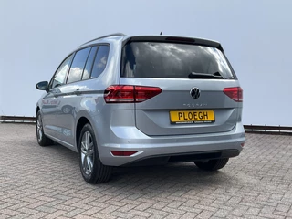 Volkswagen Touran – thumbnail 2