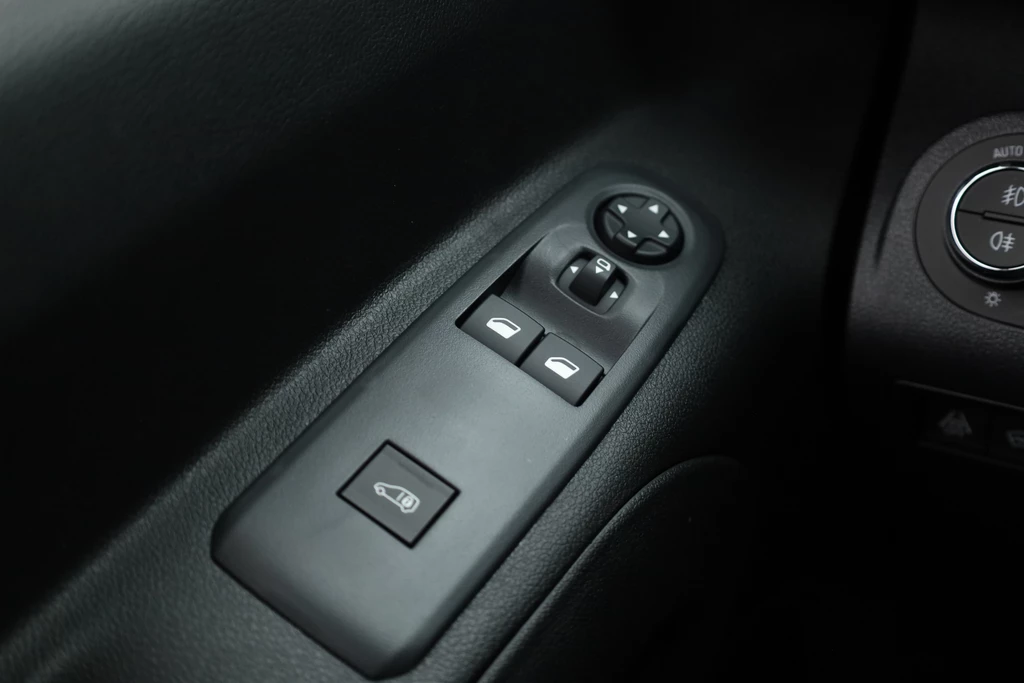 Opel Combo – foto 11