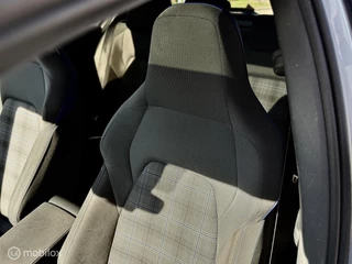 Volkswagen Golf – thumbnail 14