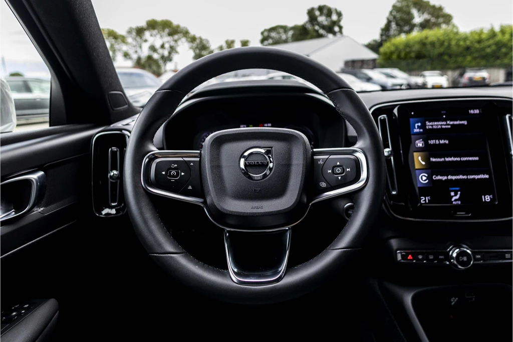 Volvo XC40 – foto 12