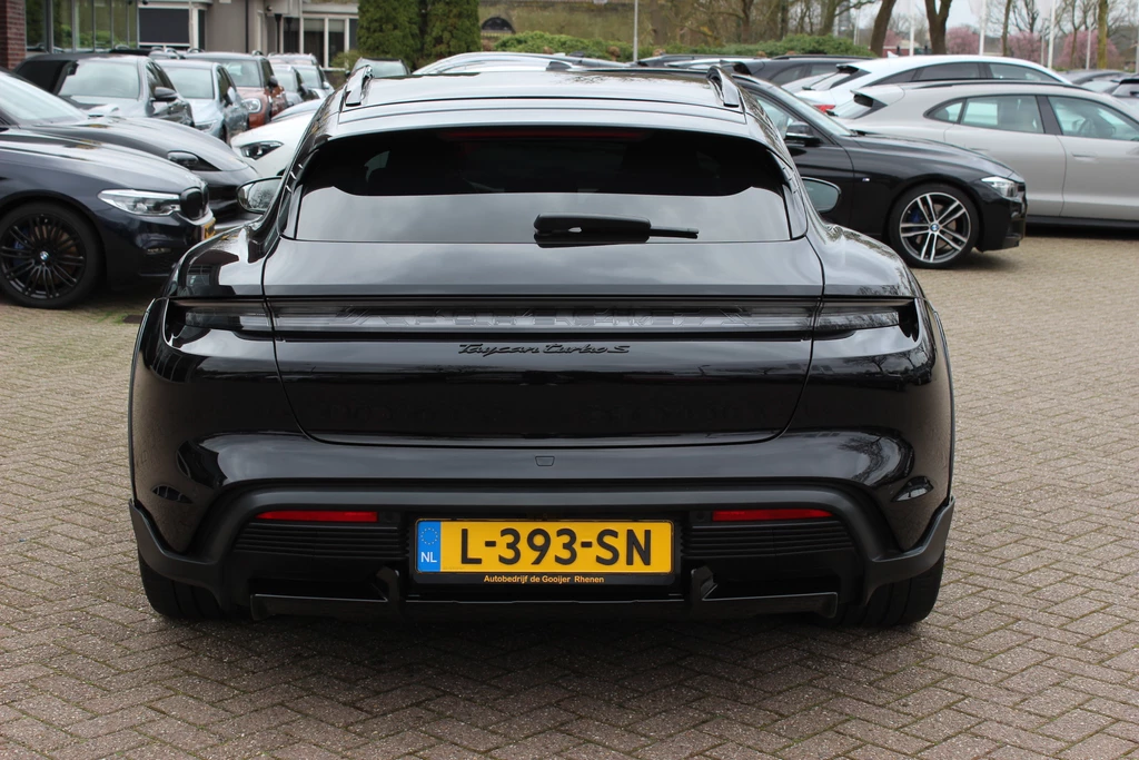 Porsche Taycan – foto 5