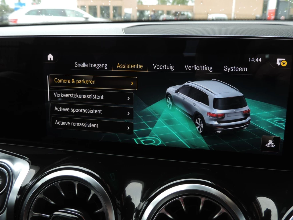 Mercedes-Benz GLB – foto 43