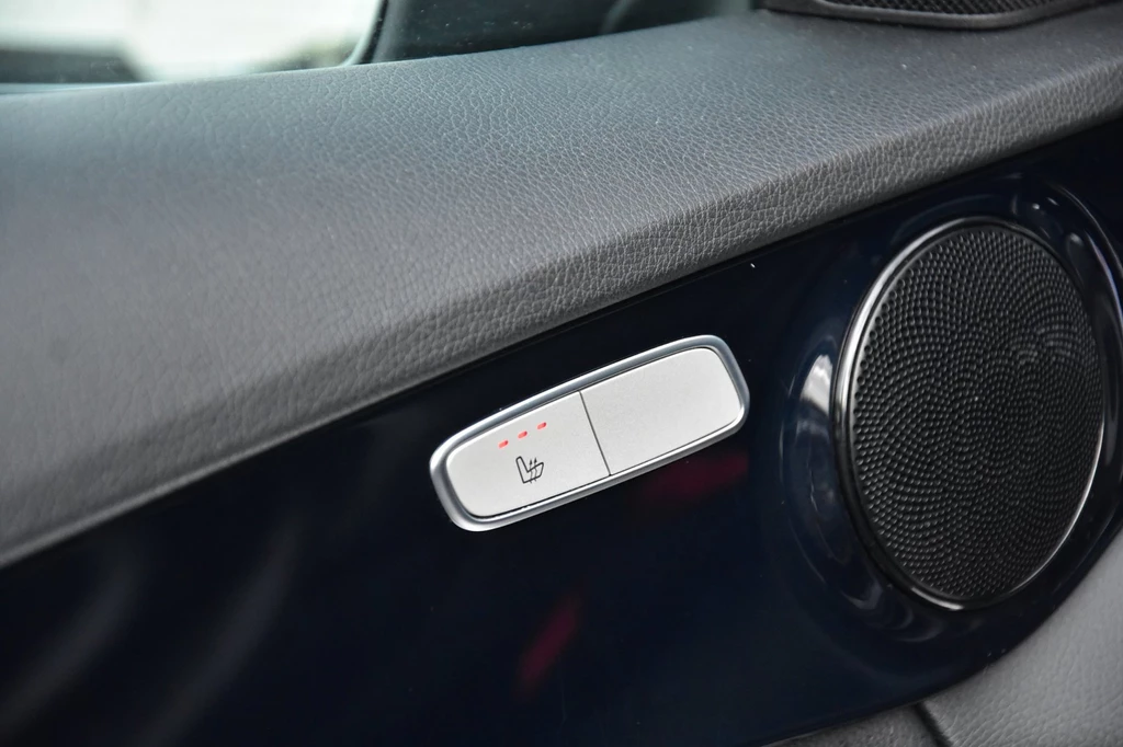 Mercedes-Benz C-Klasse – foto 12
