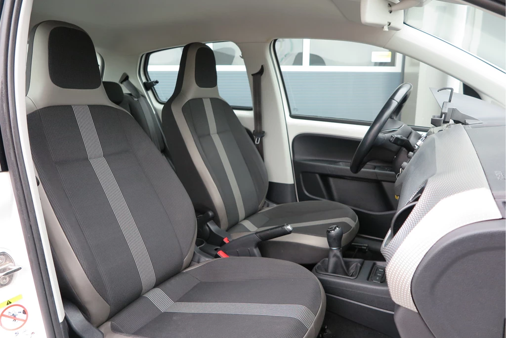 Volkswagen up! – foto 33