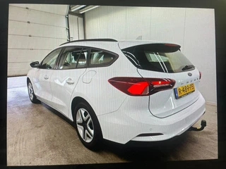 Ford Focus – thumbnail 3