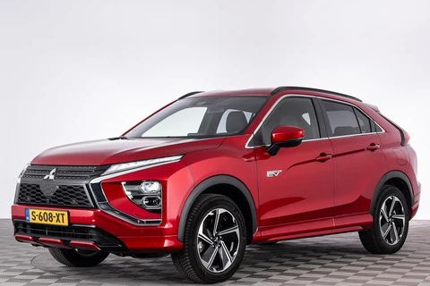 Mitsubishi Eclipse Cross 2.4 PHEV Executive | Half LEDER | ECC | NAVI | Full LED