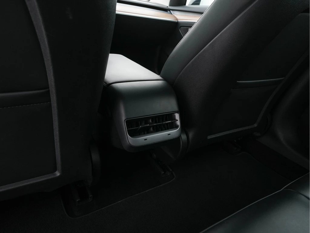 Tesla Model 3 – foto 22