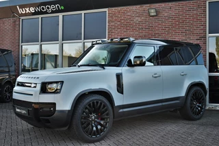 Land Rover Defender – thumbnail 3