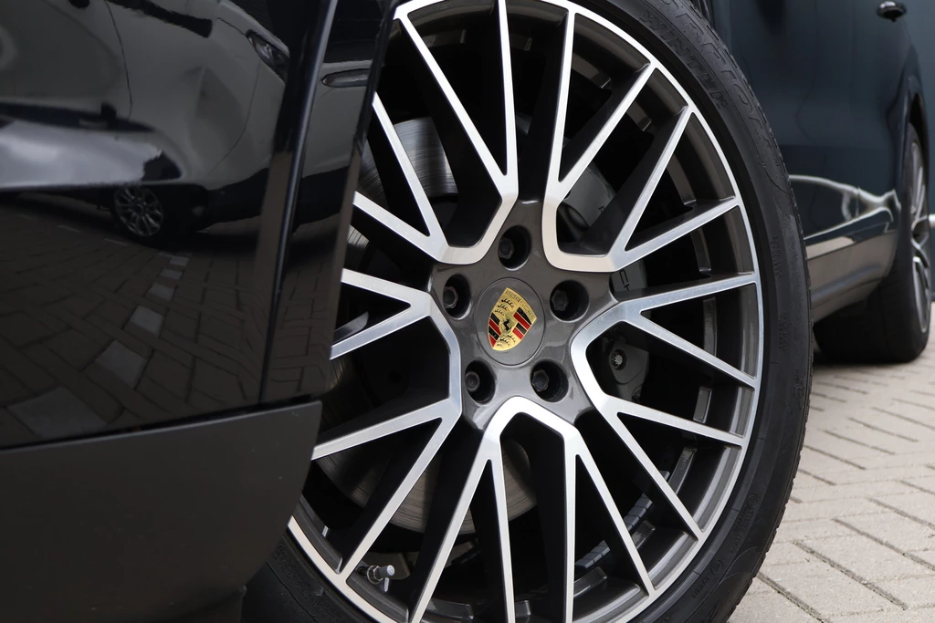 Porsche Cayenne – foto 15