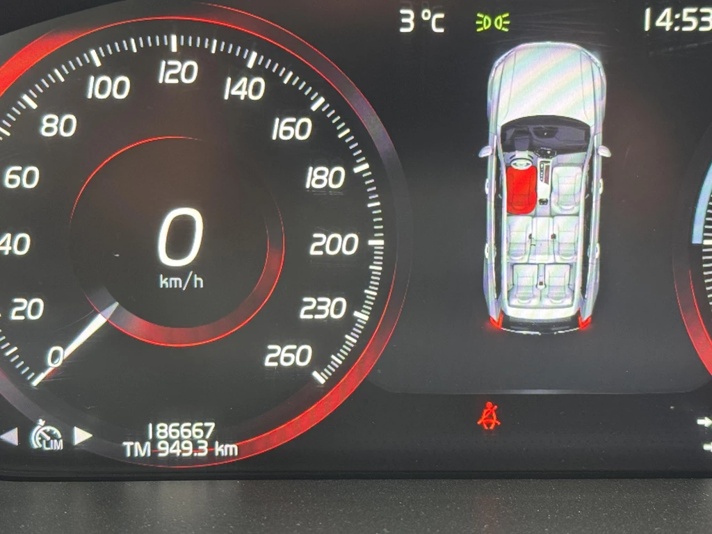 Volvo XC90 – foto 9