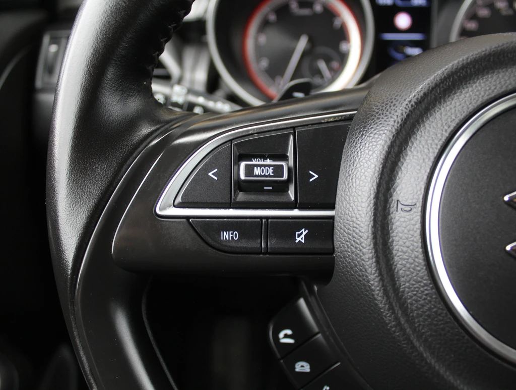 Suzuki Swift – foto 34