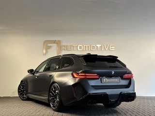 BMW M5 – thumbnail 3