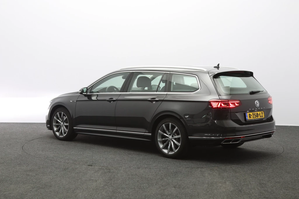 Volkswagen Passat – foto 3