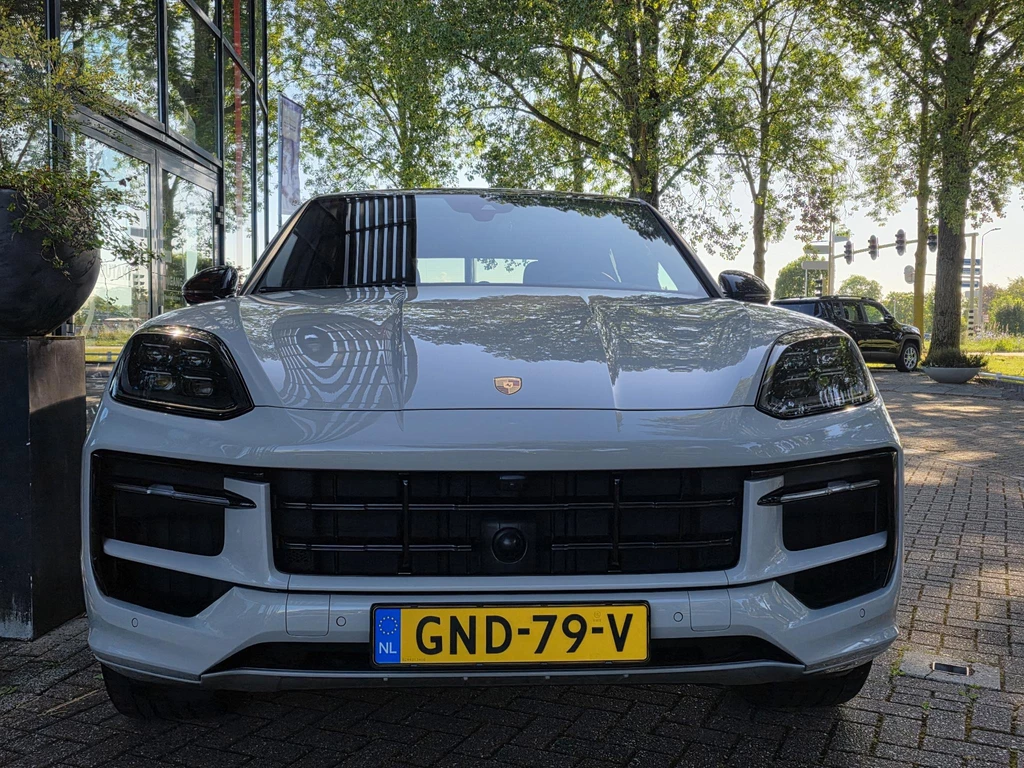 Porsche Cayenne – foto 6