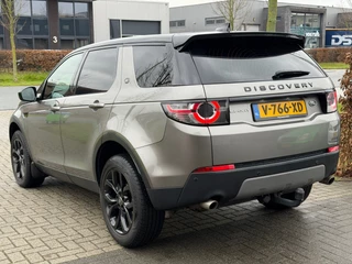 Land Rover Discovery Sport – thumbnail 2