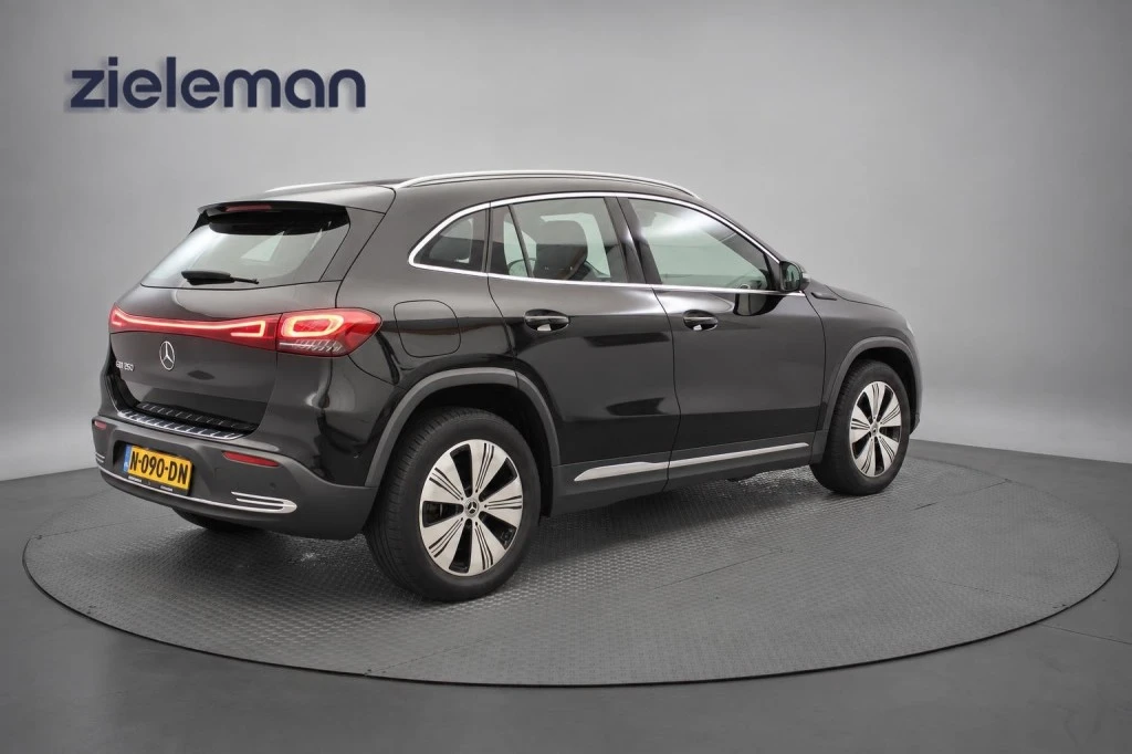 Mercedes-Benz EQA – foto 5