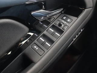 Land Rover Range Rover Evoque – thumbnail 77