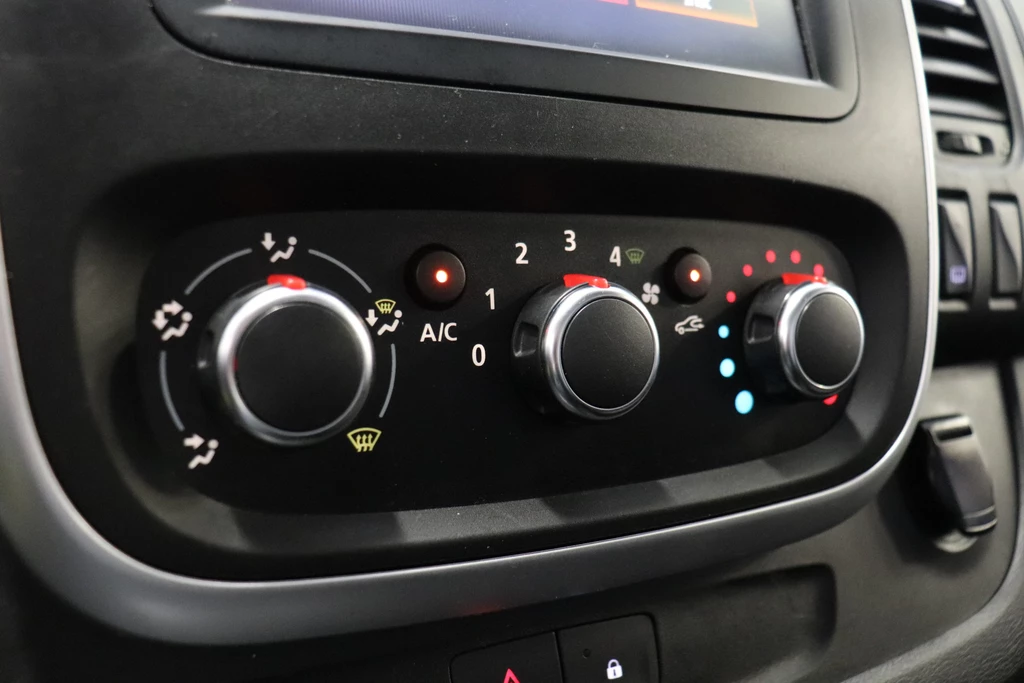 Renault Trafic – foto 13