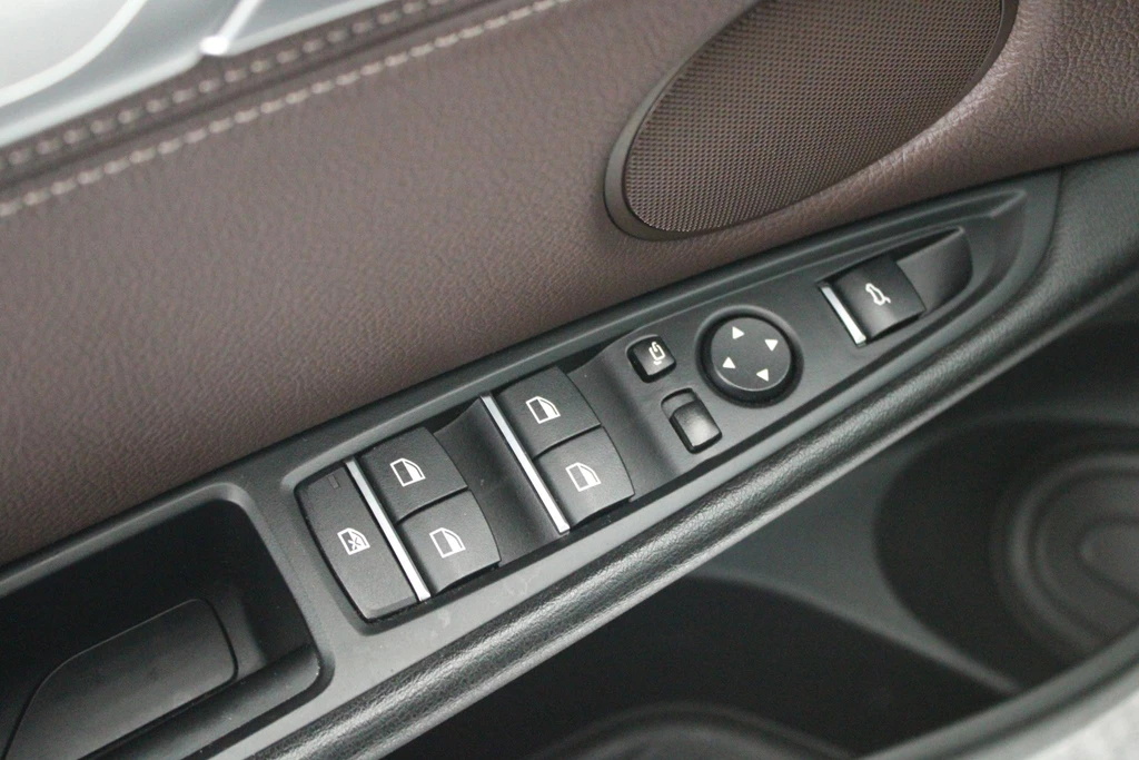 BMW X5 – foto 16