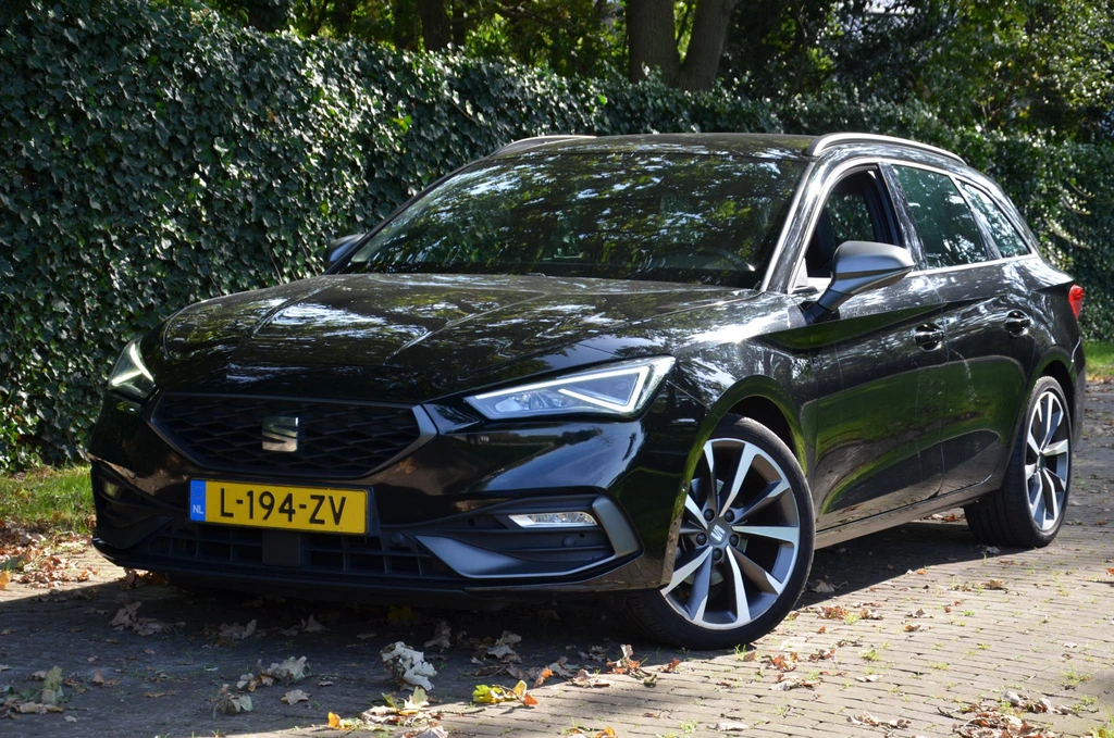 SEAT Leon – foto 3