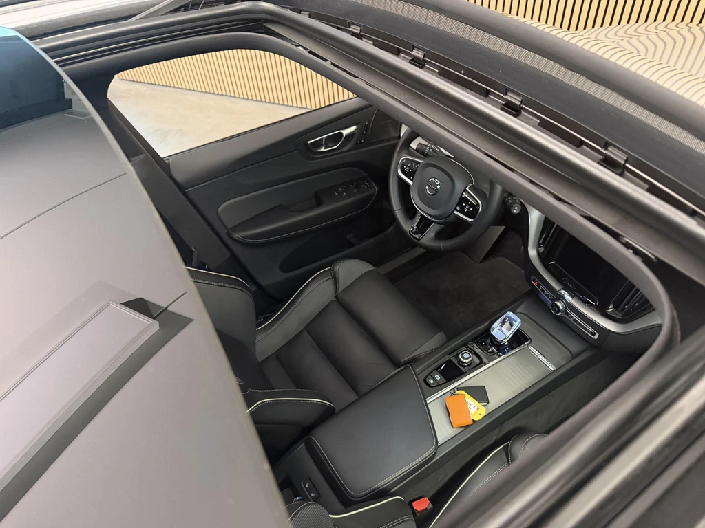 Volvo XC60 – foto 12