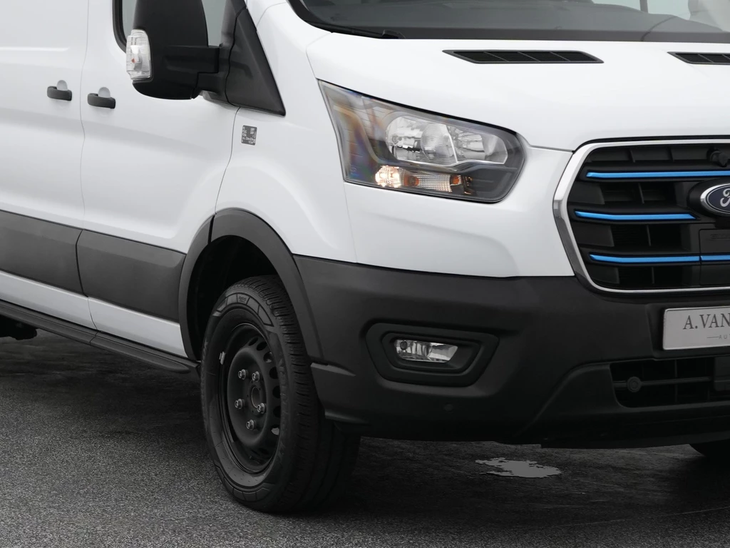 Ford E-Transit – foto 32