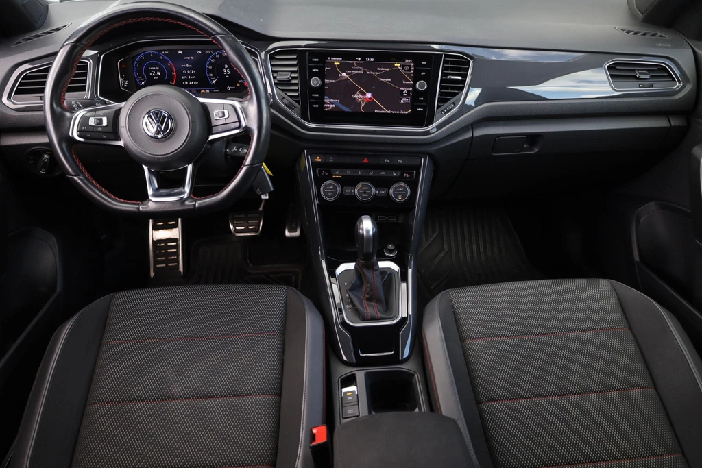 Volkswagen T-Roc – foto 8