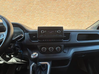 Renault Trafic – thumbnail 23