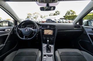 Volkswagen Golf – thumbnail 29