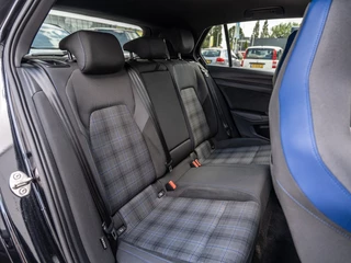 Volkswagen Golf – thumbnail 40