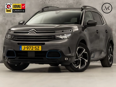 Citroën C5 Aircross 1.6 Plug-in Hybrid 225 Deluxe 225Pk Automaat (APPLE CARPLAY, GROOT NAVI, 360 CAMERA, GETINT GLAS, ELEK SPORTSTOELEN, LEDER, STOELVERWARMING, ADAPTIVE CRUISE, NIEUWSTAAT)