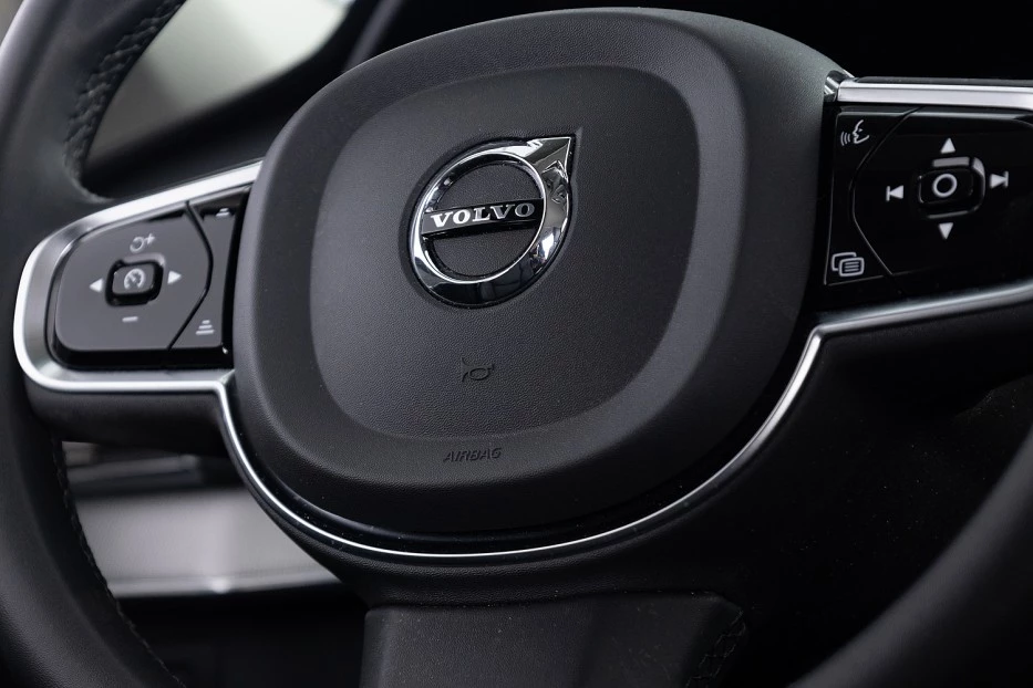 Volvo XC90 – foto 30
