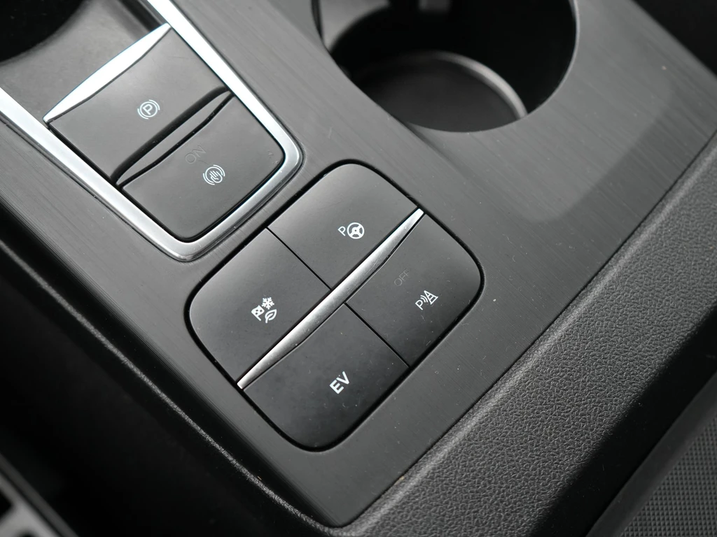 Ford Kuga – foto 38