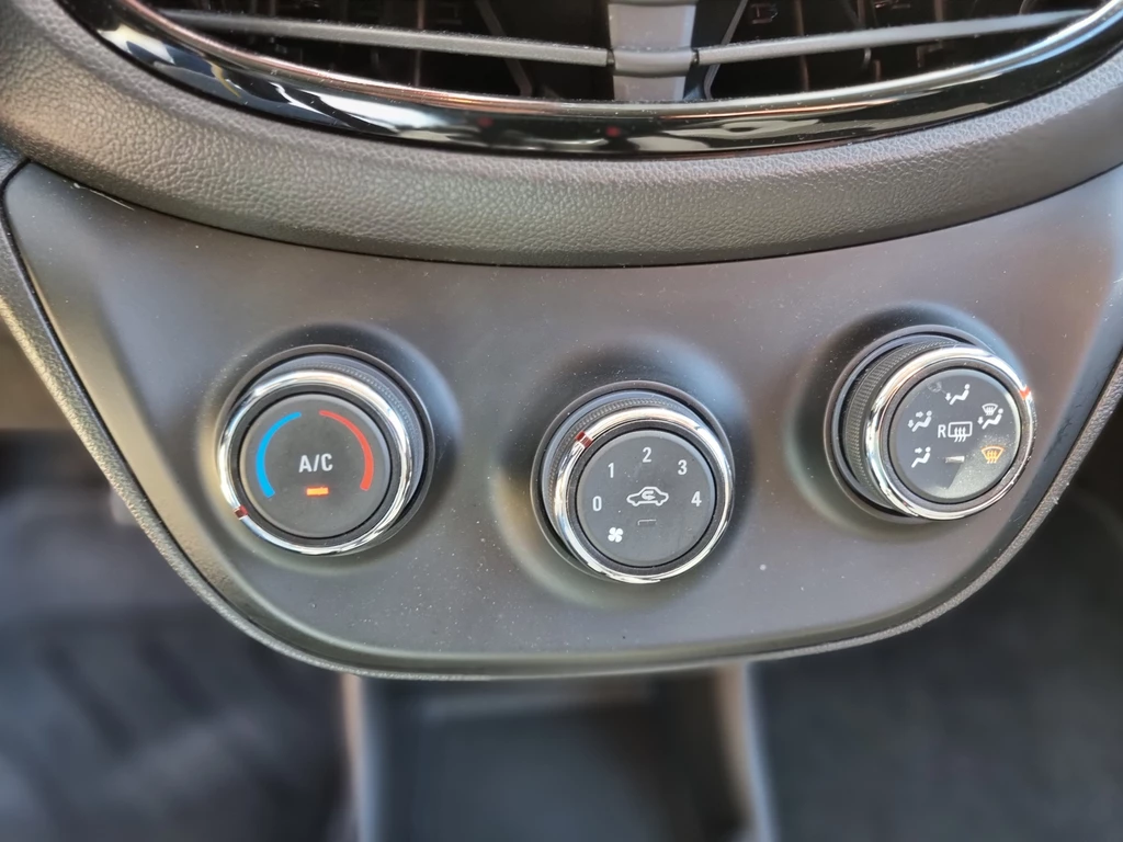 Opel KARL – foto 29