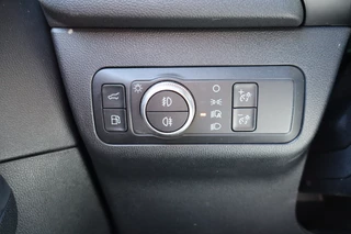 Ford Kuga – thumbnail 25