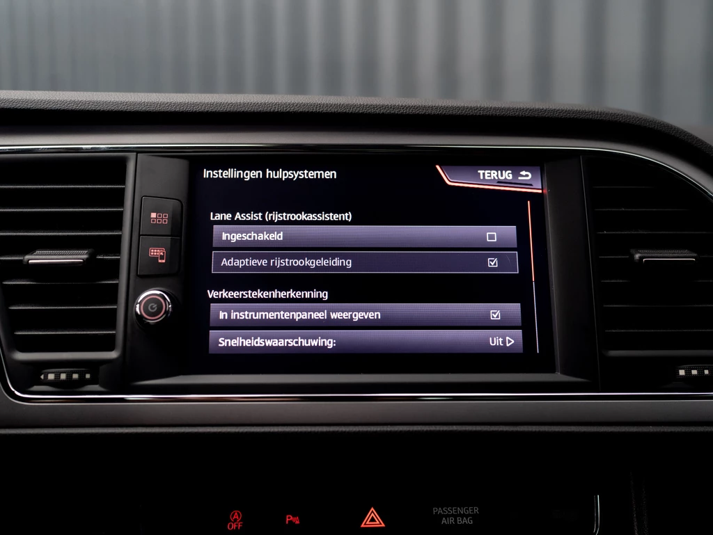 SEAT Leon – foto 38