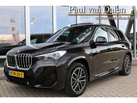 BMW X1 (u11) XDRIVE25e 245PK M-SPORT SHADOW LINE Panodak | Navi | Sfeerverl.| Comfort Acces | Camera | Dab | Live Cockpit | Adapt.Led | 18 Inch Lm |