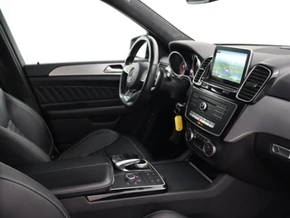 Mercedes-Benz GLE – thumbnail 11