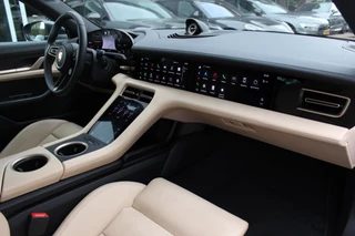 Porsche Taycan – thumbnail 16