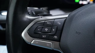 Volkswagen Golf – thumbnail 36