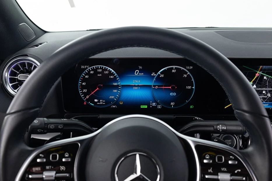 Mercedes-Benz EQA – foto 33