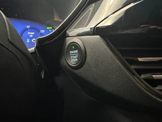 Ford Kuga – thumbnail 18