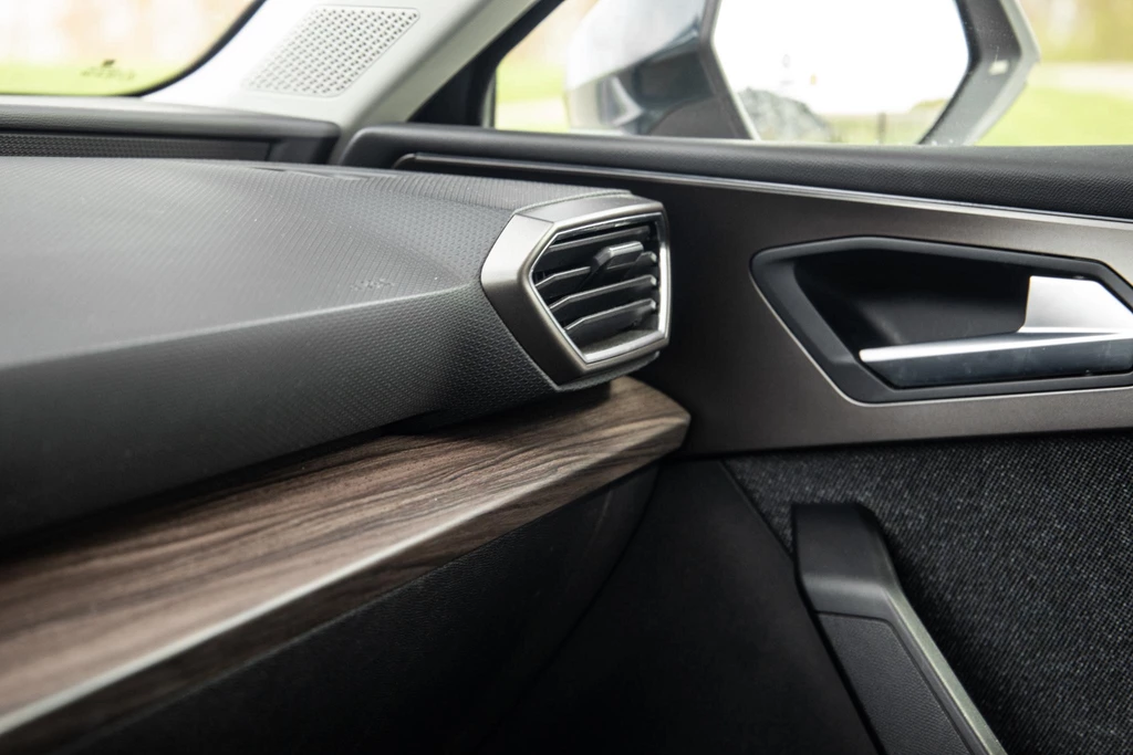 SEAT Leon – foto 39