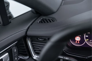 Porsche Panamera – thumbnail 40