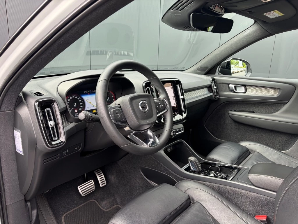 Volvo XC40 – foto 17