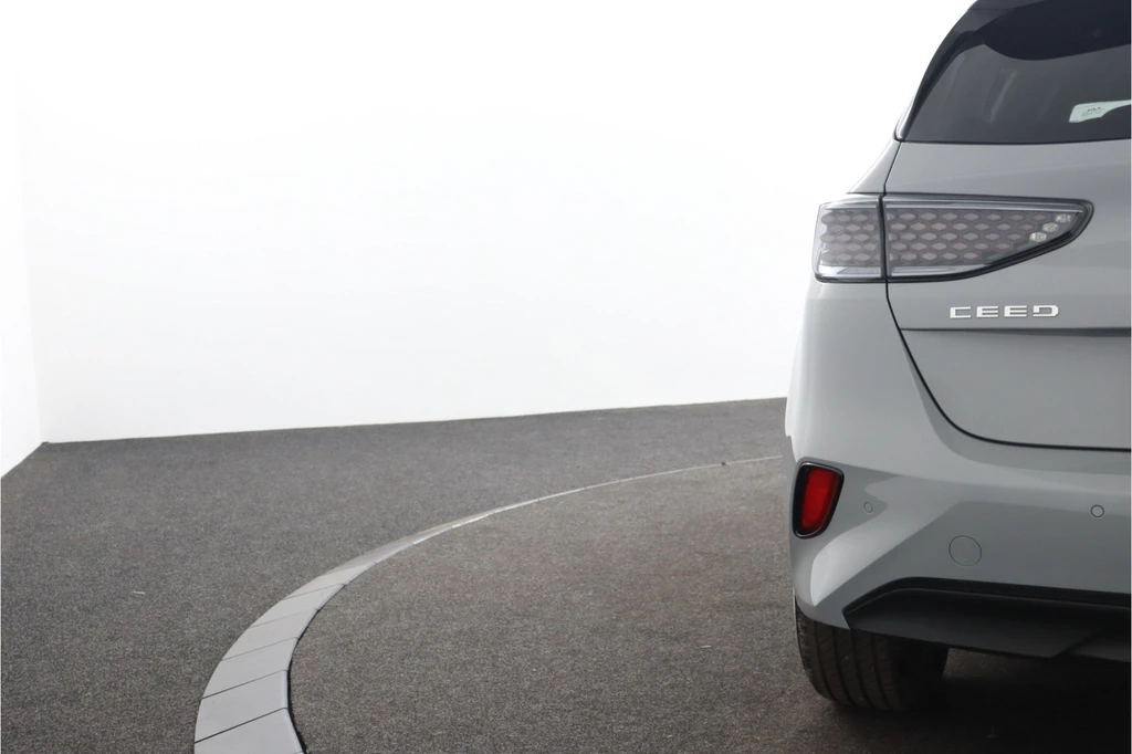 Kia Ceed – foto 7