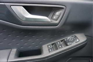 Ford Kuga – thumbnail 44