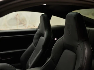 Porsche 911 – thumbnail 29