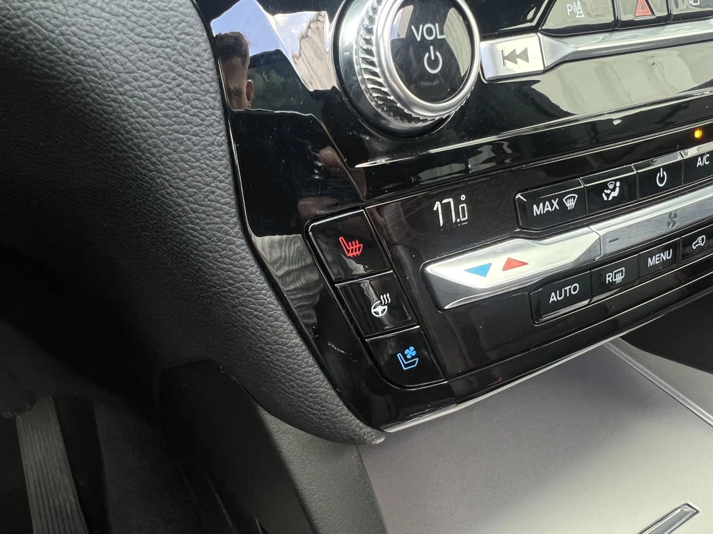 Ford Explorer – foto 33