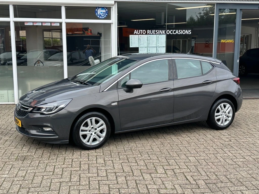 Opel Astra – foto 2